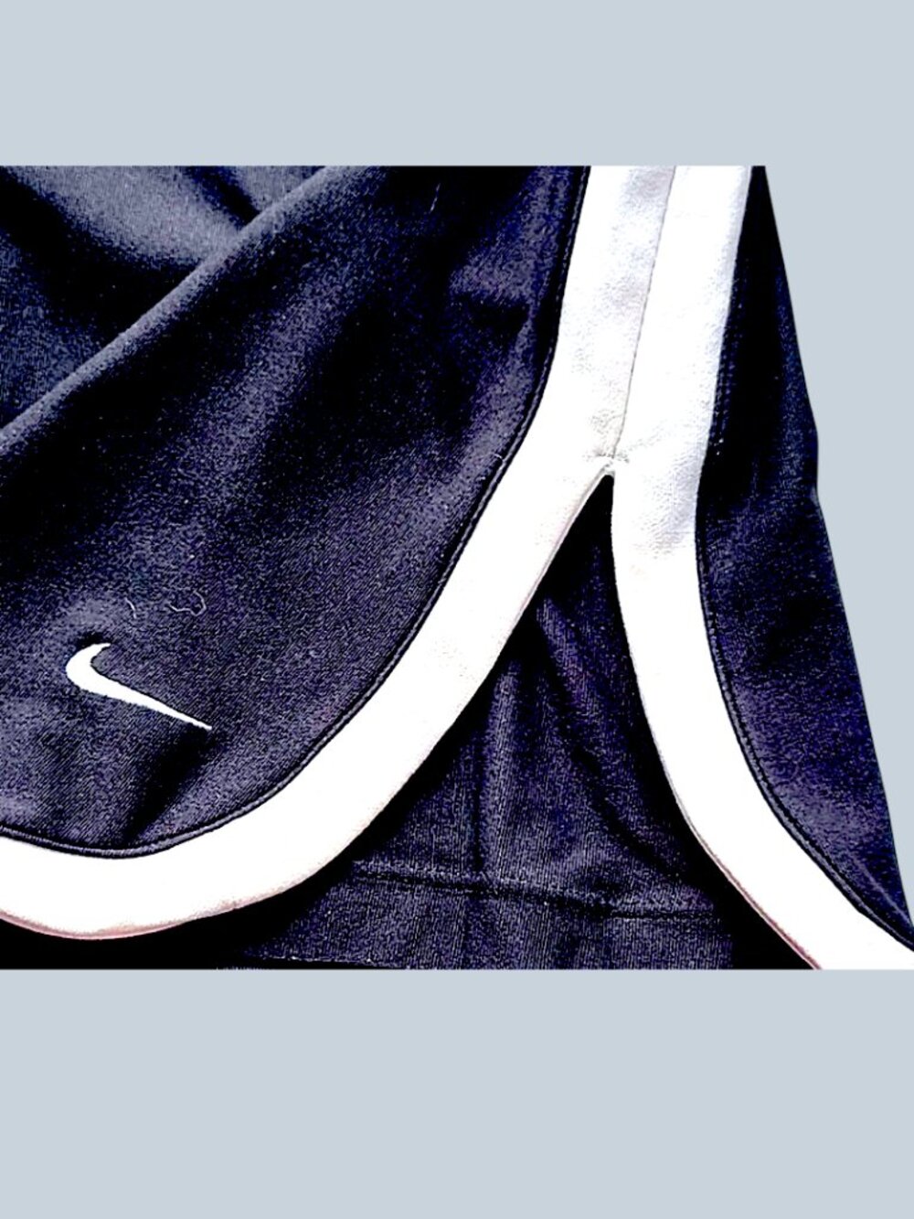 Nike Tennis Skort Black with White Logo & Trim Size Small - Picture 2 of 5